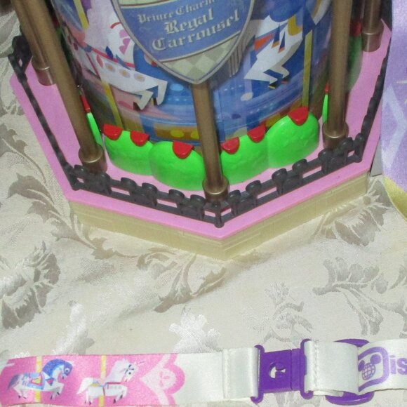 FIRM! DISNEY PARKS 2025 PRINCE CHARMING REGAL CAROUSEL MUSICAL & LIGHT UP Video - Picture 4 of 8